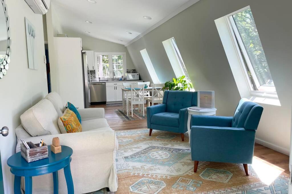 Newly Renovated Carriage House Near Town & Beaches Madison Zewnętrze zdjęcie